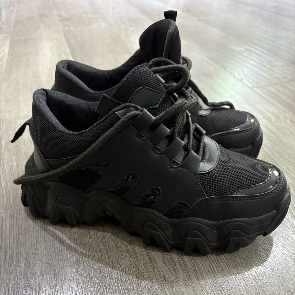 Chunky Black Sneakers